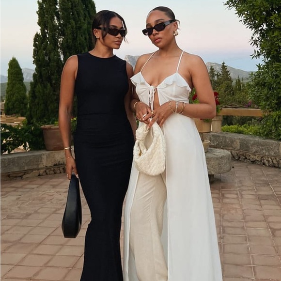 NA-KD Thin Strap Cape Dress White size 34 - Picture 3 of 7